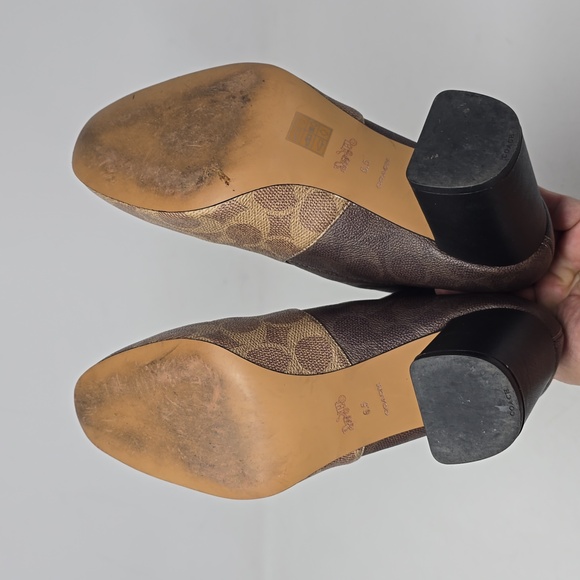 Coach Signature Margot Heeled Bootie Ankle Boots Size 6.5 - Picture 5 of 6